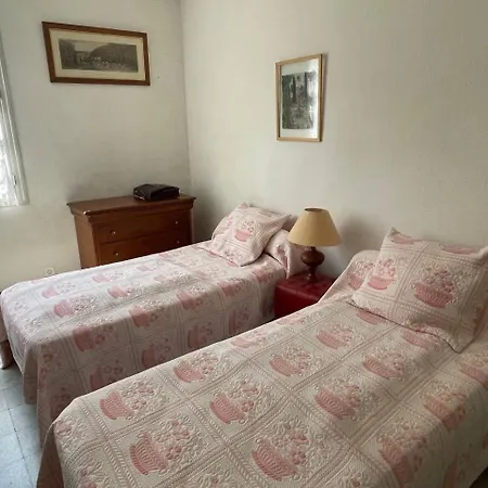 Villa Maison 5 Pieces 8 Couchages Sur Ar000-070